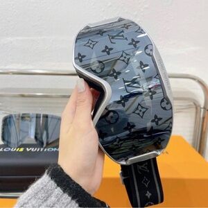 Louis Vuitton Monogram ski Goggles Snowboard Mask Silver Two Mirrored w/ Case